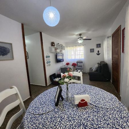 Beachfront Apartment, Quiet 4 Beds, 1 Bath, Ac, Wi-Fi, Hot Water, In Paraiso Near Los Patos Exteriör bild