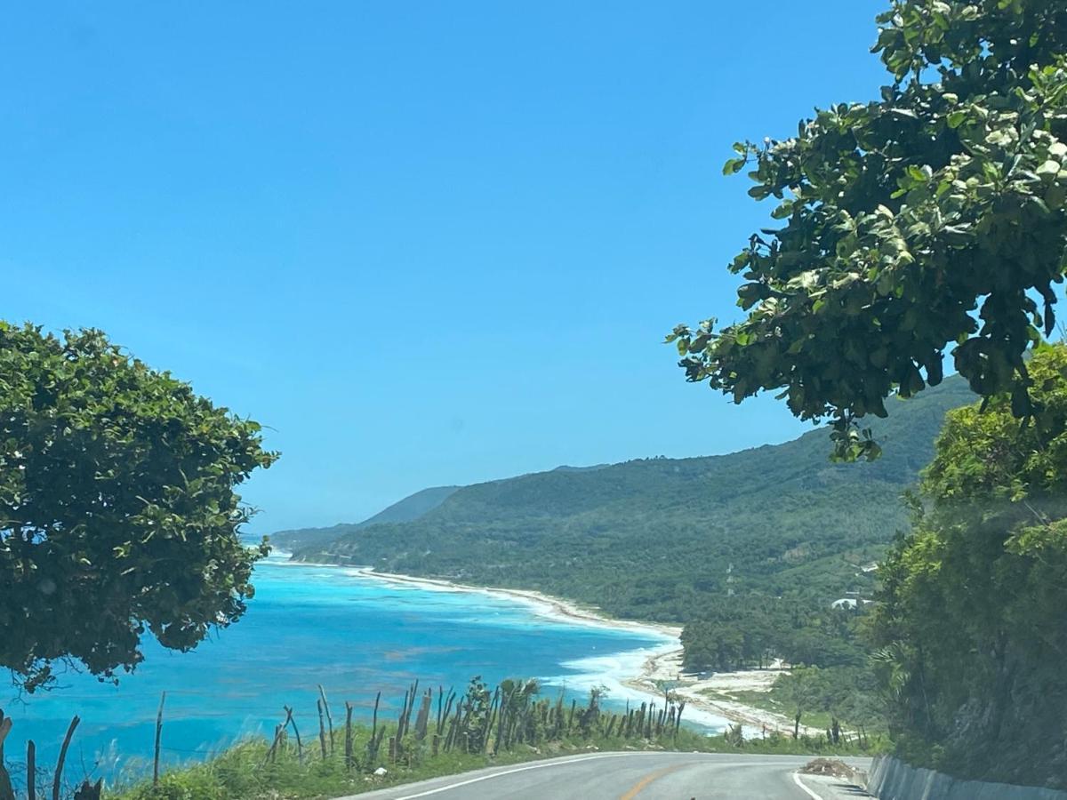 Beachfront Apartment, Quiet 4 Beds, 1 Bath, Ac, Wi-Fi, Hot Water, In Paraiso Near Los Patos Exteriör bild