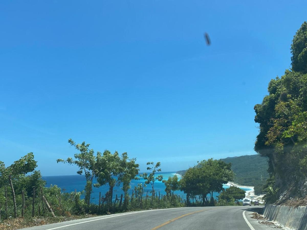 Beachfront Apartment, Quiet 4 Beds, 1 Bath, Ac, Wi-Fi, Hot Water, In Paraiso Near Los Patos Exteriör bild